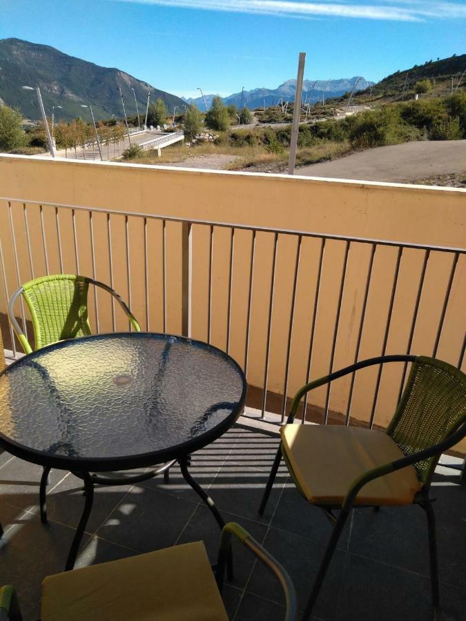 Apartamento Pirineo Aragones لاتاس المظهر الخارجي الصورة